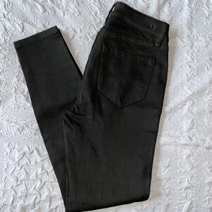 NWOT Kensie Jeans